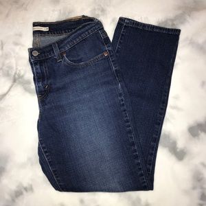 Levi’s Straight Leg Jeans